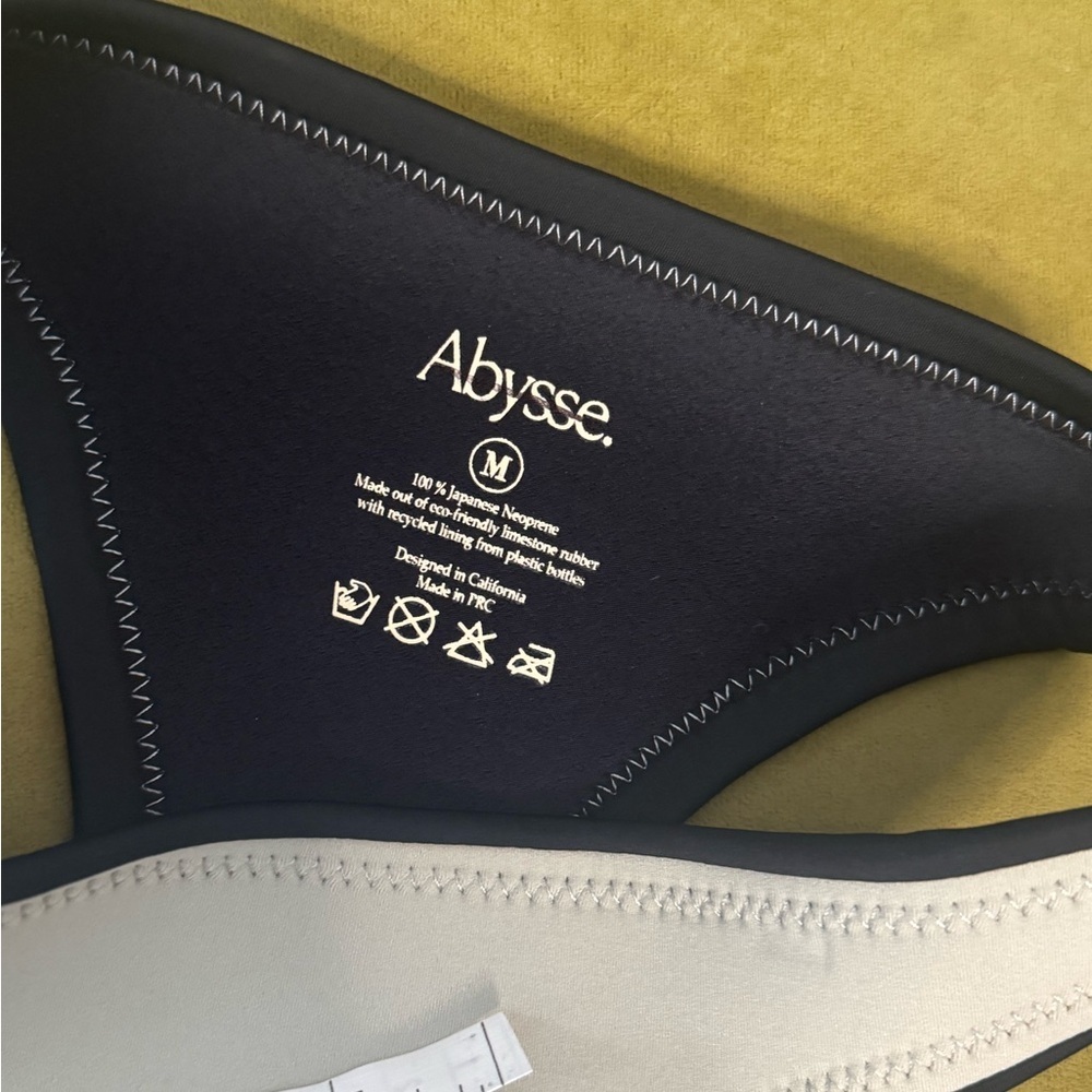 NEW Free People x Abysse Jenna Surf Bikini Bottoms Sz Medium in Pearl 2mm 95/96 - Picture 5 of 10